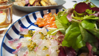 テーブルが華やかに！鯛のカルパッチョ